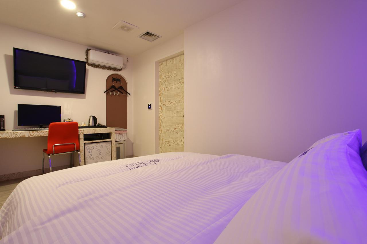 Riviera Motel Коян Экстерьер фото