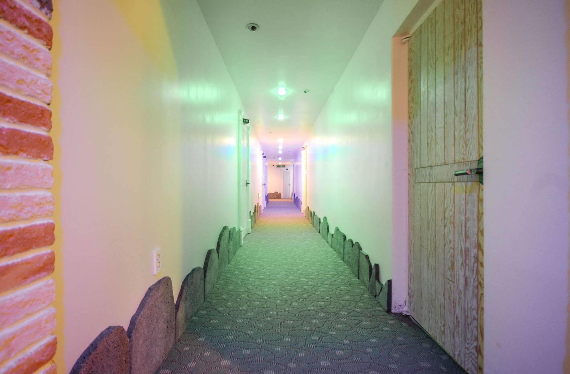 Riviera Motel Коян Экстерьер фото
